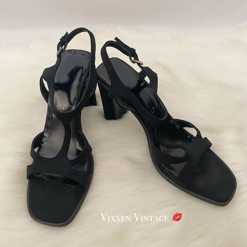 VINTAGE Y2K VIA SPIGA SQUARE TOE T-STRAP 'FIAMMA' BLOCK HEELS IN BLACK
